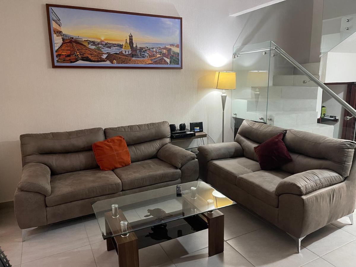 Casa Comoda Con Piscina Naranjo エクステリア 写真