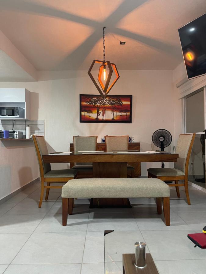 Casa Comoda Con Piscina Naranjo エクステリア 写真